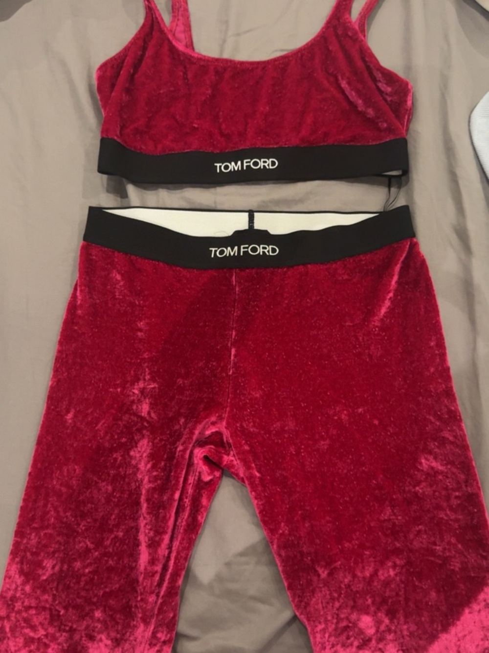 Tom Ford Velvet Leggings in Vibrant Fuchsia
